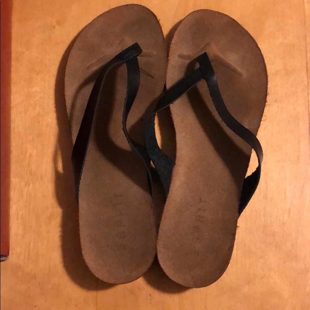 Black sandals
